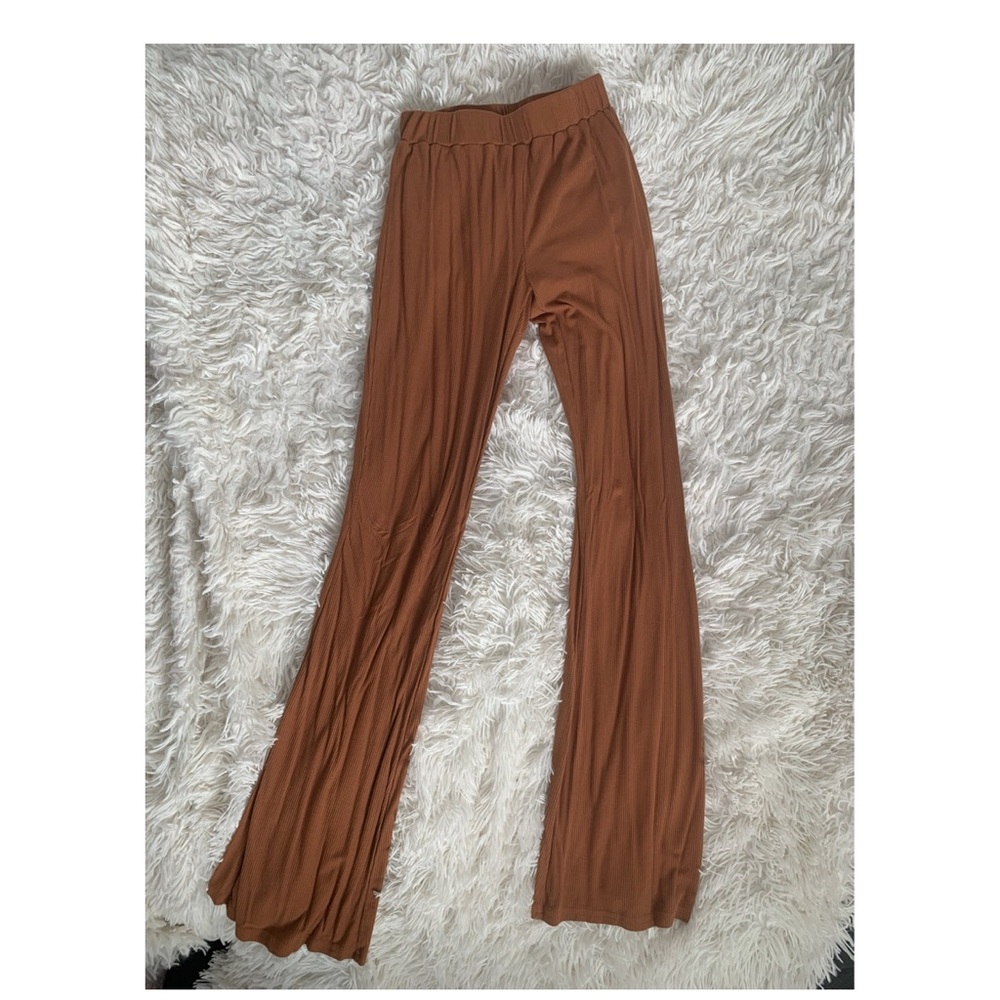 KITTENISH FIT AND FLARE PANTS
